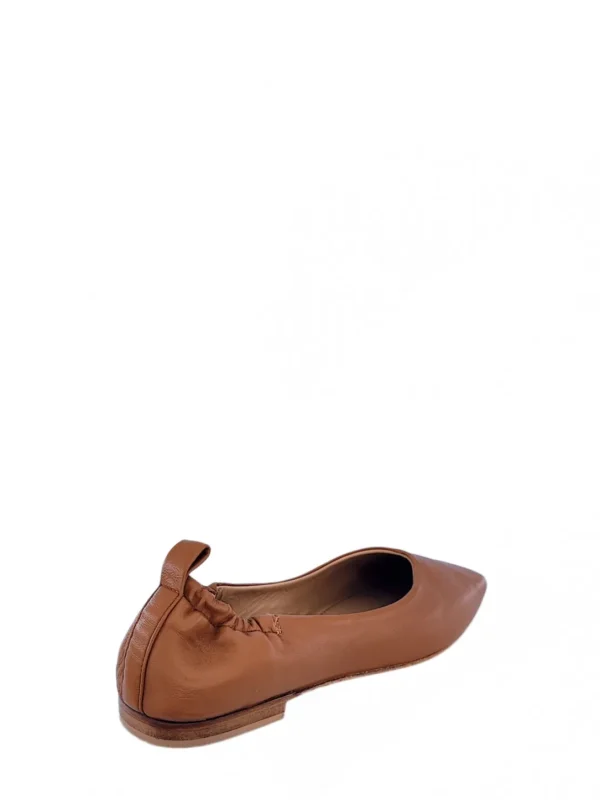 BB02 CUOIO